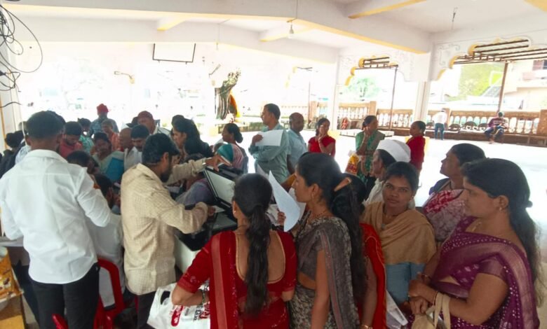 Spontaneous response to ration card camp at Takve